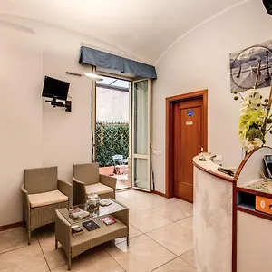 Casa Carra 3*, Roma Italia